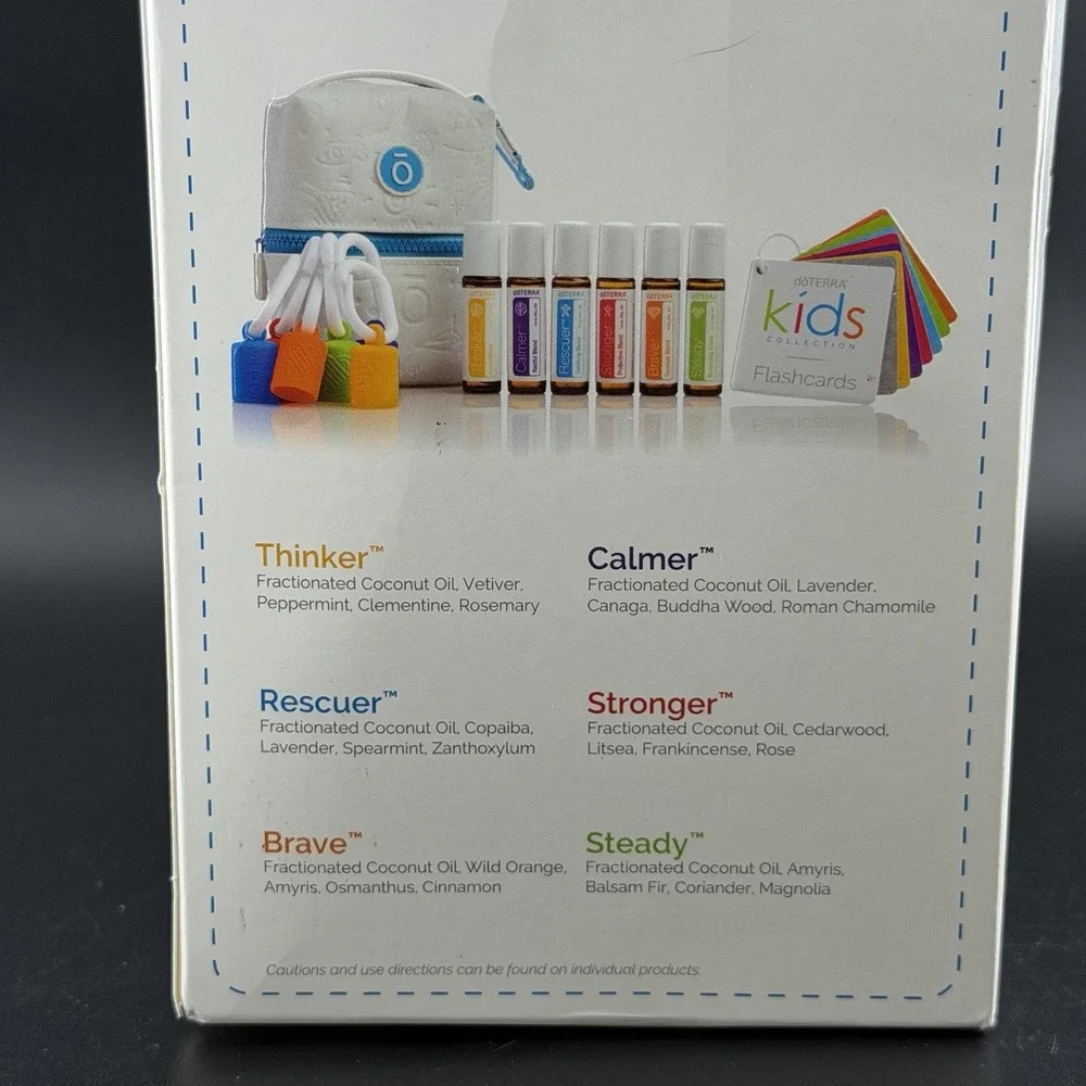 doTERRA Kids Roller Set 7x 10ml Bottles Carry Bag Keychain Sleeves Essential Oil